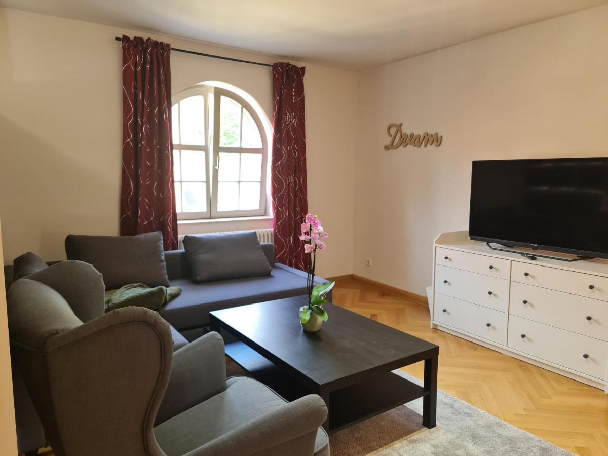 Appartements In Schoner Burganlage イェーナ エクステリア 写真