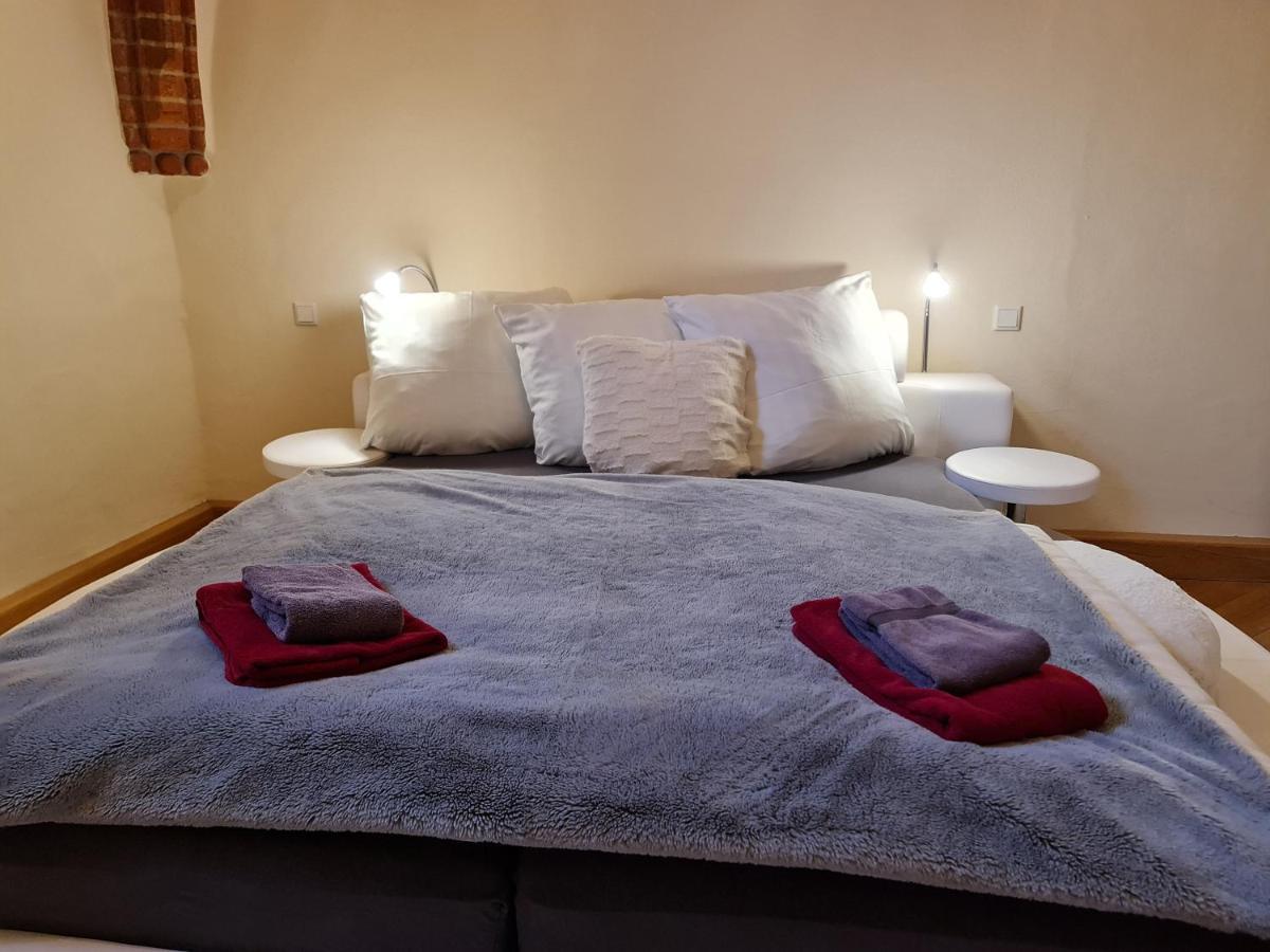 Appartements In Schoner Burganlage イェーナ エクステリア 写真